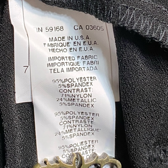 Karen Kane Sparkle Starlight Silver / Black
Cold Shoulder Jumpsuit
Size S - Picture 12 of 15